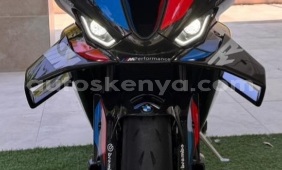 Buy Used BMW S 1000 Beige Bike in Nairobi in Nairobi Buy Used BMW S 1000 Beige Bike in Nairobi in Nairobi