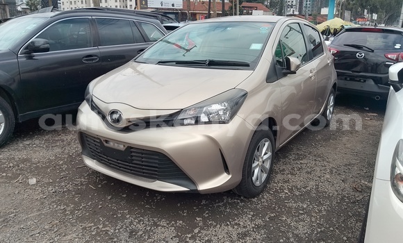 Haaraa Toyota Vitz Other Makiinaa iti Nairobi keessatti Nairobi keessatti