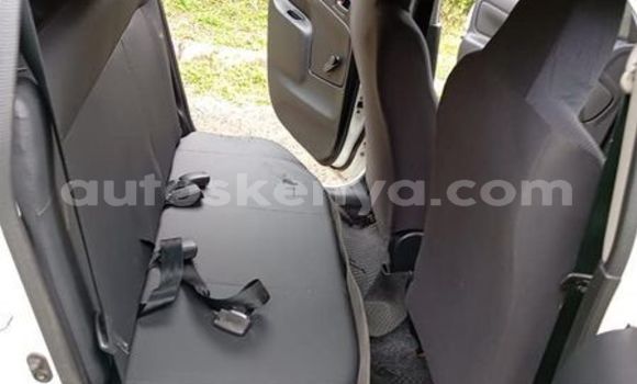 Nunua Ilio tumika Toyota Prado Nyingine Gari ndani ya Nairobi nchini Nairobi Nunua Ilio tumika Toyota Prado Nyingine Gari ndani ya Nairobi nchini Nairobi