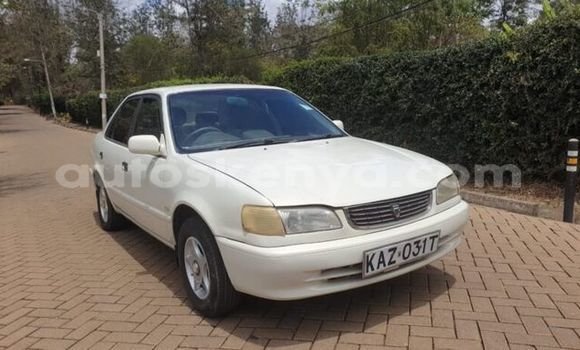 Nunua Ilio tumika Toyota Corolla II Nyeupe Gari ndani ya Machakos nchini Nairobi