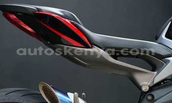 Oofamaa Mv Agusta Brutale Blue Doqdoqqee iti Nairobi keessatti Nairobi keessatti Oofamaa Mv Agusta Brutale Blue Doqdoqqee iti Nairobi keessatti Nairobi keessatti