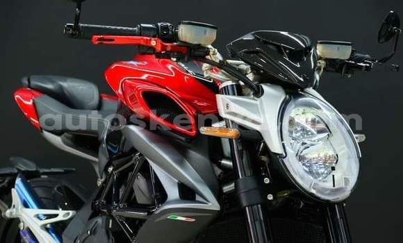 Oofamaa Mv Agusta Brutale Blue Doqdoqqee iti Nairobi keessatti Nairobi keessatti Oofamaa Mv Agusta Brutale Blue Doqdoqqee iti Nairobi keessatti Nairobi keessatti