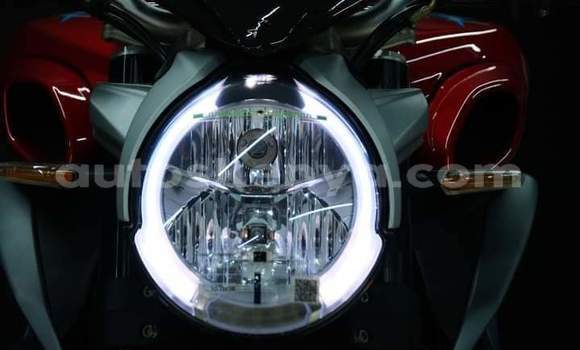 Oofamaa Mv Agusta Brutale Blue Doqdoqqee iti Nairobi keessatti Nairobi keessatti Oofamaa Mv Agusta Brutale Blue Doqdoqqee iti Nairobi keessatti Nairobi keessatti