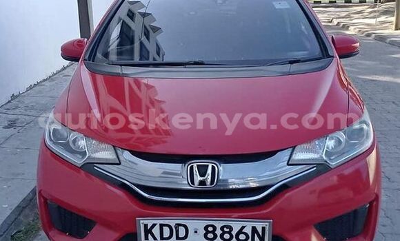 Nunua Ilio tumika Honda Fit Nyekundu Gari ndani ya Machakos nchini Mashariki ya Kenya
