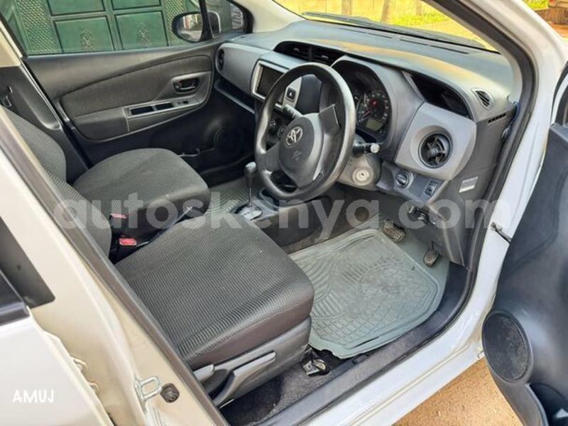 Big with watermark toyota vitz east kenya machakos 24370