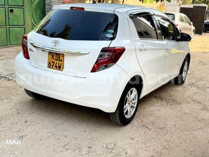 Big with watermark toyota vitz east kenya machakos 24370