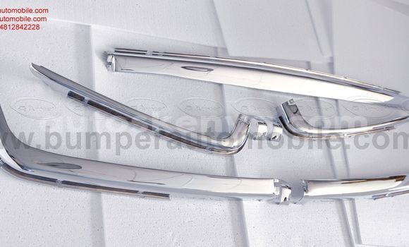 Haaraa Mercedes‒Benz SLC-klasse Silver Makiinaa iti Kiambu keessatti Central Kenya keessatti Haaraa Mercedes‒Benz SLC-klasse Silver Makiinaa iti Kiambu keessatti Central Kenya keessatti