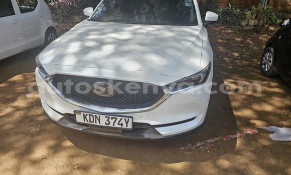 Nunua Ilio tumika Mazda CX-5 Nyeupe Gari ndani ya Kiambu nchini Kati Kenya
