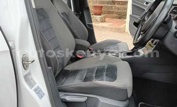 Buy New Volkswagen Golf White Car in Nairobi in Nairobi Buy New Volkswagen Golf White Car in Nairobi in Nairobi