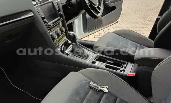 Buy New Volkswagen Golf White Car in Nairobi in Nairobi Buy New Volkswagen Golf White Car in Nairobi in Nairobi