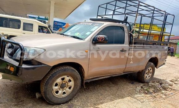 Oofamaa Toyota Hilux Other Makiinaa iti Bissil keessatti Nairobi keessatti