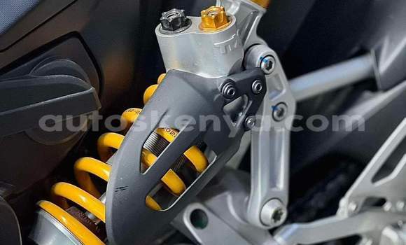 Haaraa Ducati Panigale Red Doqdoqqee iti Nairobi keessatti Nairobi keessatti Haaraa Ducati Panigale Red Doqdoqqee iti Nairobi keessatti Nairobi keessatti