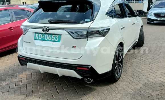 Nunua Ilio tumika Toyota Harrier Nyeupe Gari ndani ya Nairobi nchini Nairobi Nunua Ilio tumika Toyota Harrier Nyeupe Gari ndani ya Nairobi nchini Nairobi