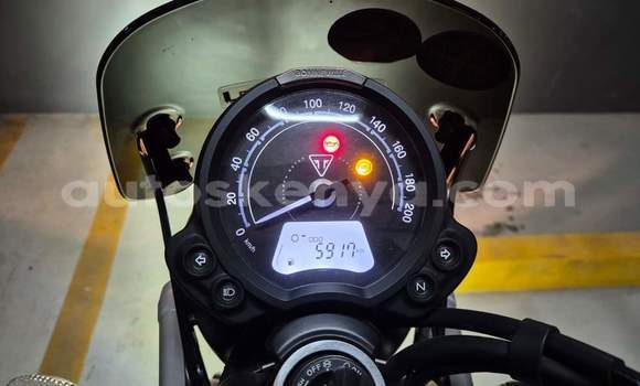 Oofamaa Triumph Scrambler Red Doqdoqqee iti Nairobi keessatti Nairobi keessatti Oofamaa Triumph Scrambler Red Doqdoqqee iti Nairobi keessatti Nairobi keessatti