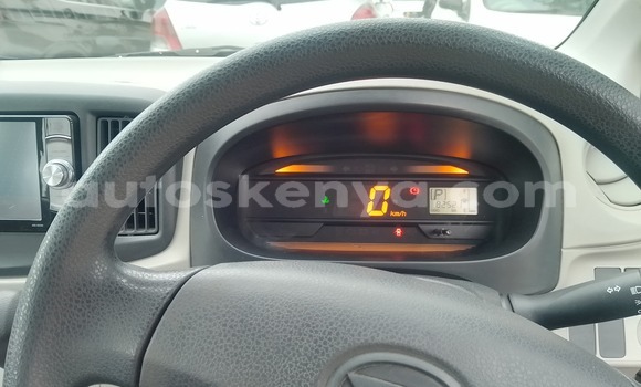 Nunua Mpya Daihatsu Mira Nyeupe Gari ndani ya Nairobi nchini Nairobi Nunua Mpya Daihatsu Mira Nyeupe Gari ndani ya Nairobi nchini Nairobi