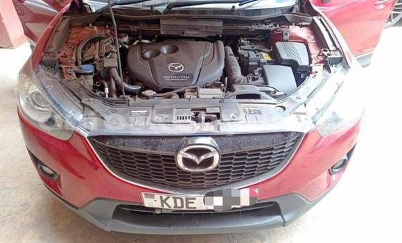 Oofamaa Mazda CX-5 Red Makiinaa iti Malindi keessatti Coast keessatti Oofamaa Mazda CX-5 Red Makiinaa iti Malindi keessatti Coast keessatti