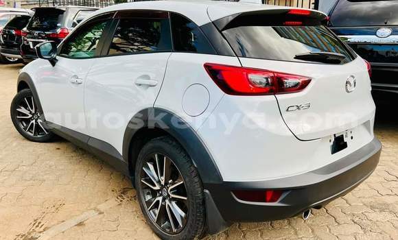 Oofamaa Mazda CX-3 Silver Makiinaa iti Malindi keessatti Coast keessatti Oofamaa Mazda CX-3 Silver Makiinaa iti Malindi keessatti Coast keessatti