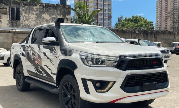 Buy New Toyota Hilux White Car in Nairobi in Nairobi Buy New Toyota Hilux White Car in Nairobi in Nairobi