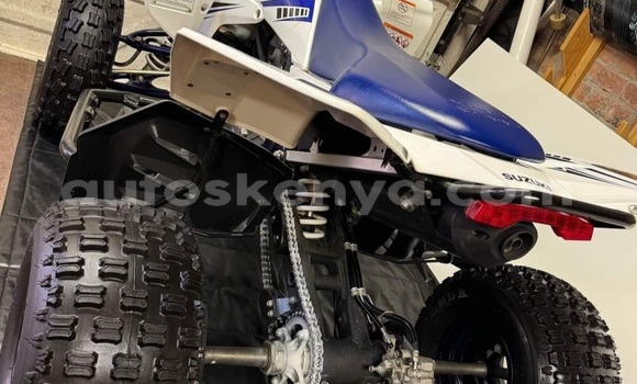 Oofamaa Suzuki TU White Doqdoqqee iti Nairobi keessatti Nairobi keessatti Oofamaa Suzuki TU White Doqdoqqee iti Nairobi keessatti Nairobi keessatti