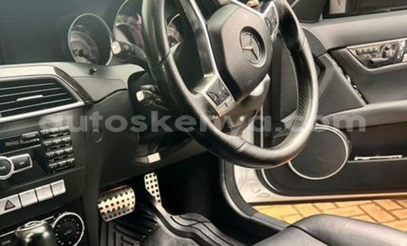 Nunua Ilio tumika Mercedes-Benz CLS250 Nyingine Gari ndani ya Nairobi nchini Nairobi Nunua Ilio tumika Mercedes-Benz CLS250 Nyingine Gari ndani ya Nairobi nchini Nairobi
