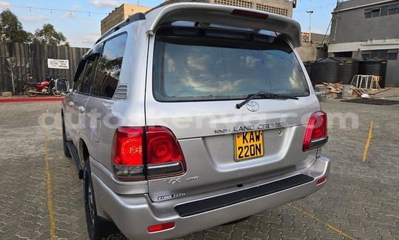 Nunua Ilio tumika Toyota Land Cruiser Nyingine Gari ndani ya Nairobi nchini Nairobi Nunua Ilio tumika Toyota Land Cruiser Nyingine Gari ndani ya Nairobi nchini Nairobi