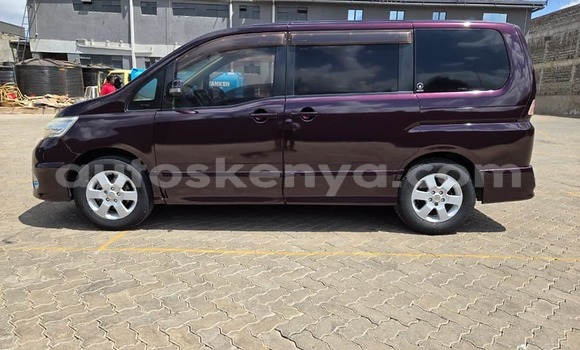 Oofamaa Nissan Serena Other Makiinaa iti Nairobi keessatti Nairobi keessatti