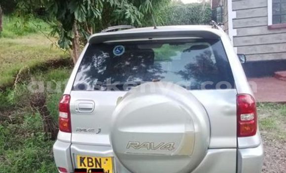 Nunua Ilio tumika Toyota RAV4 Nyingine Gari ndani ya Nairobi nchini Nairobi Nunua Ilio tumika Toyota RAV4 Nyingine Gari ndani ya Nairobi nchini Nairobi