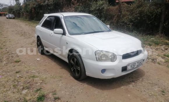 Nunua Ilio tumika Subaru Impreza Nyeupe Gari ndani ya Nairobi nchini Nairobi