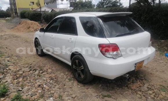 Oofamaa Subaru Impreza White Makiinaa iti Nairobi keessatti Nairobi keessatti Oofamaa Subaru Impreza White Makiinaa iti Nairobi keessatti Nairobi keessatti