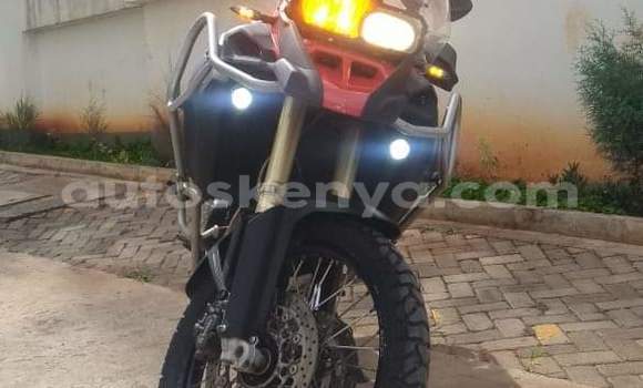 Oofamaa BMW F 700 Red Doqdoqqee iti Nairobi keessatti Nairobi keessatti Oofamaa BMW F 700 Red Doqdoqqee iti Nairobi keessatti Nairobi keessatti