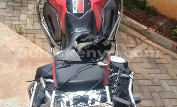 Oofamaa BMW F 700 Red Doqdoqqee iti Nairobi keessatti Nairobi keessatti Oofamaa BMW F 700 Red Doqdoqqee iti Nairobi keessatti Nairobi keessatti