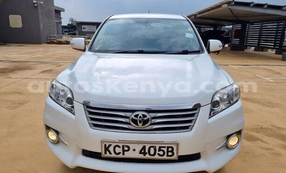 Buy Used Toyota Vanguard White Car in Machakos in East Kenya