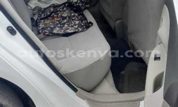 Oofamaa Toyota Axio White Makiinaa iti Nairobi keessatti Nairobi keessatti Oofamaa Toyota Axio White Makiinaa iti Nairobi keessatti Nairobi keessatti