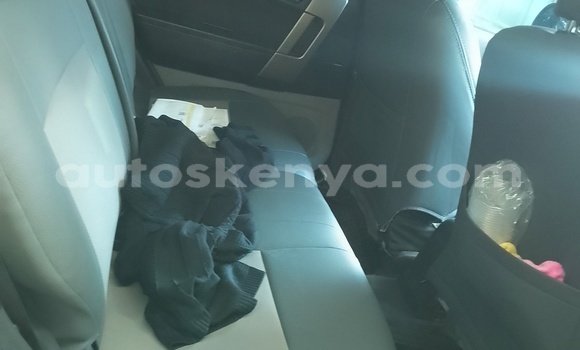 Oofamaa Toyota Rush Silver Makiinaa iti Nairobi keessatti Nairobi keessatti Oofamaa Toyota Rush Silver Makiinaa iti Nairobi keessatti Nairobi keessatti