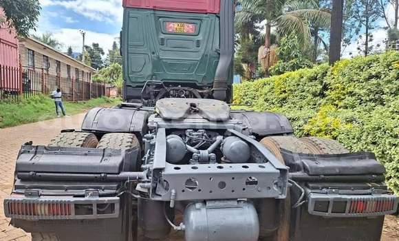 Nunua Ilio tumika Mercedes‒Benz Arocs Kijani Lori ndani ya Machakos nchini Nairobi Nunua Ilio tumika Mercedes‒Benz Arocs Kijani Lori ndani ya Machakos nchini Nairobi