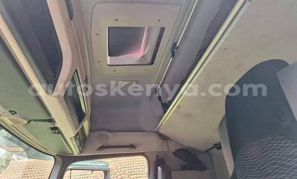 Nunua Ilio tumika Mercedes‒Benz Arocs Kijani Lori ndani ya Machakos nchini Nairobi Nunua Ilio tumika Mercedes‒Benz Arocs Kijani Lori ndani ya Machakos nchini Nairobi