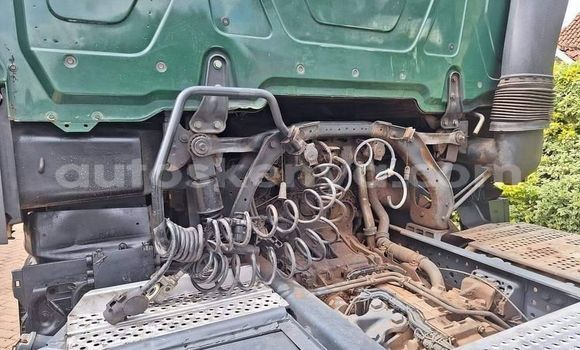 Nunua Ilio tumika Mercedes‒Benz Arocs Kijani Lori ndani ya Machakos nchini Nairobi Nunua Ilio tumika Mercedes‒Benz Arocs Kijani Lori ndani ya Machakos nchini Nairobi