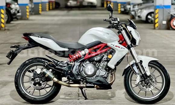 Oofamaa Benelli TNT White Doqdoqqee iti Nairobi keessatti Nairobi keessatti