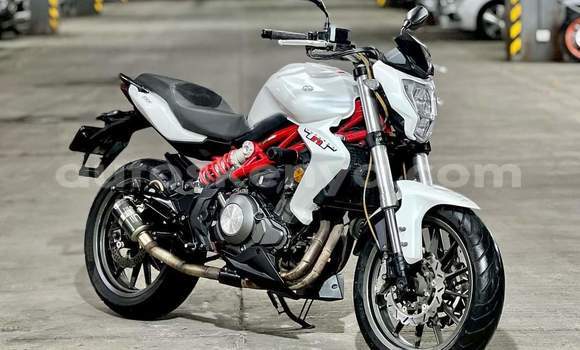 Oofamaa Benelli TNT White Doqdoqqee iti Nairobi keessatti Nairobi keessatti Oofamaa Benelli TNT White Doqdoqqee iti Nairobi keessatti Nairobi keessatti