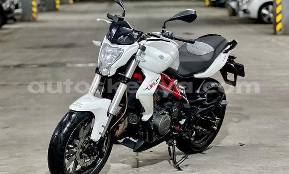 Oofamaa Benelli TNT White Doqdoqqee iti Nairobi keessatti Nairobi keessatti Oofamaa Benelli TNT White Doqdoqqee iti Nairobi keessatti Nairobi keessatti