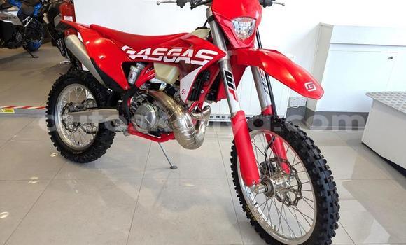 Buy Used Gas Gas EC Red Bike in Nairobi in Nairobi