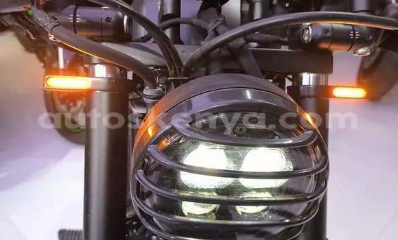 Oofamaa Honda Rebel Black Doqdoqqee iti Nairobi keessatti Nairobi keessatti Oofamaa Honda Rebel Black Doqdoqqee iti Nairobi keessatti Nairobi keessatti