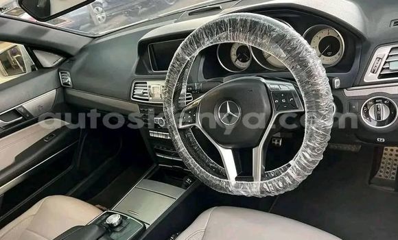 Buy Used Mercedes‒Benz E–Class White Car in Bura in Northeast Kenya Buy Used Mercedes‒Benz E–Class White Car in Bura in Northeast Kenya
