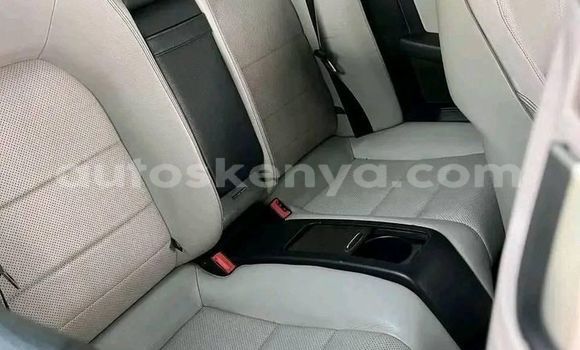 Buy Used Mercedes‒Benz E–Class White Car in Bura in Northeast Kenya Buy Used Mercedes‒Benz E–Class White Car in Bura in Northeast Kenya