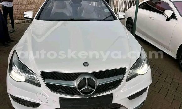 Buy Used Mercedes‒Benz E–Class White Car in Bura in Northeast Kenya Buy Used Mercedes‒Benz E–Class White Car in Bura in Northeast Kenya