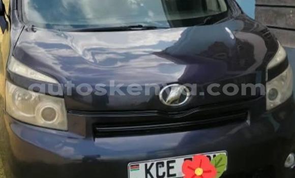 Oofamaa Toyota Voxy Black Makiinaa iti Changamwe keessatti Coast keessatti Oofamaa Toyota Voxy Black Makiinaa iti Changamwe keessatti Coast keessatti