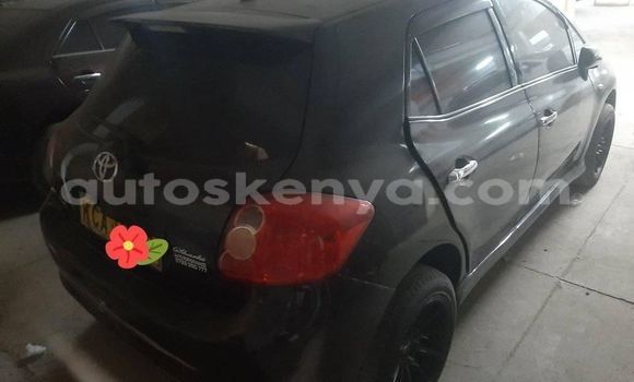 Oofamaa Toyota Auris Black Makiinaa iti Bura keessatti Northeast Kenya keessatti Oofamaa Toyota Auris Black Makiinaa iti Bura keessatti Northeast Kenya keessatti