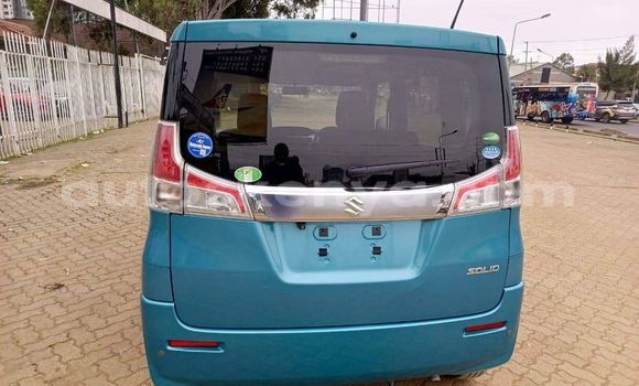 Nunua Ilio tumika Suzuki Solio Bluu Gari ndani ya Bura nchini Kaskazini Mashariki mwa Kenya Nunua Ilio tumika Suzuki Solio Bluu Gari ndani ya Bura nchini Kaskazini Mashariki mwa Kenya