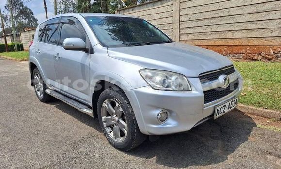 Nunua Ilio tumika Toyota RAV4 Nyingine Gari ndani ya Bura nchini Kaskazini Mashariki mwa Kenya