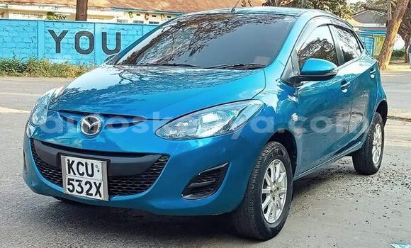 Nunua Ilio tumika Mazda Demio Bluu Gari ndani ya Machakos nchini Mashariki ya Kenya